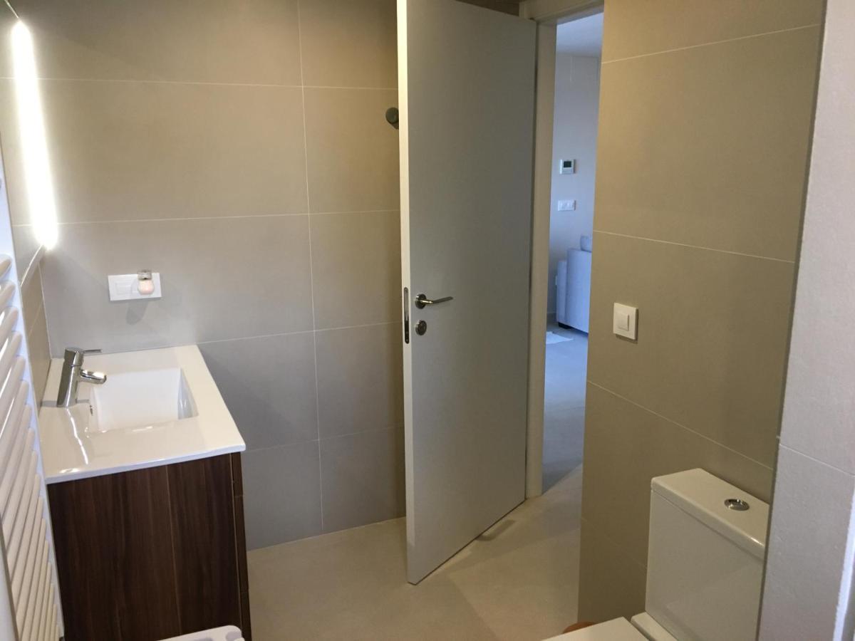 Very Beautiful Modern 2-Bed Apartment In 자베아 외부 사진