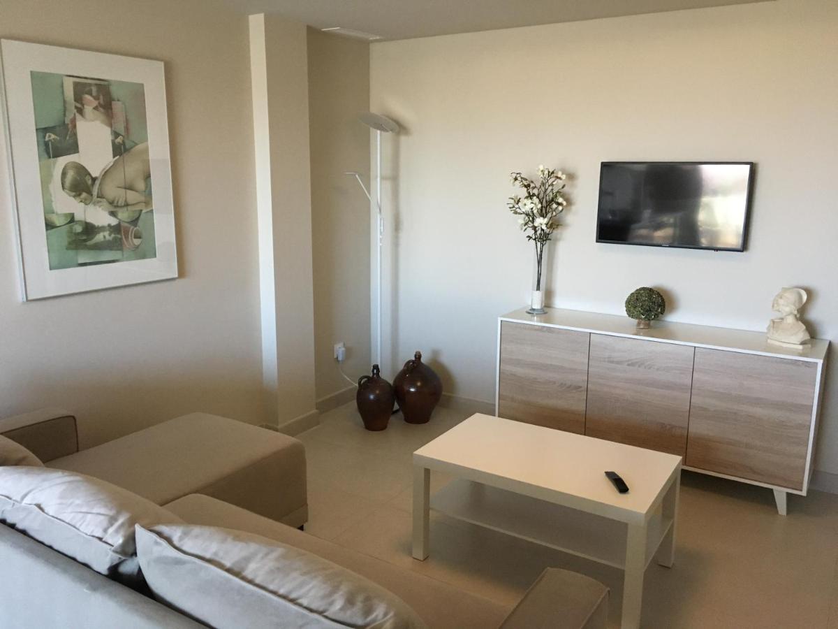 Very Beautiful Modern 2-Bed Apartment In 자베아 외부 사진