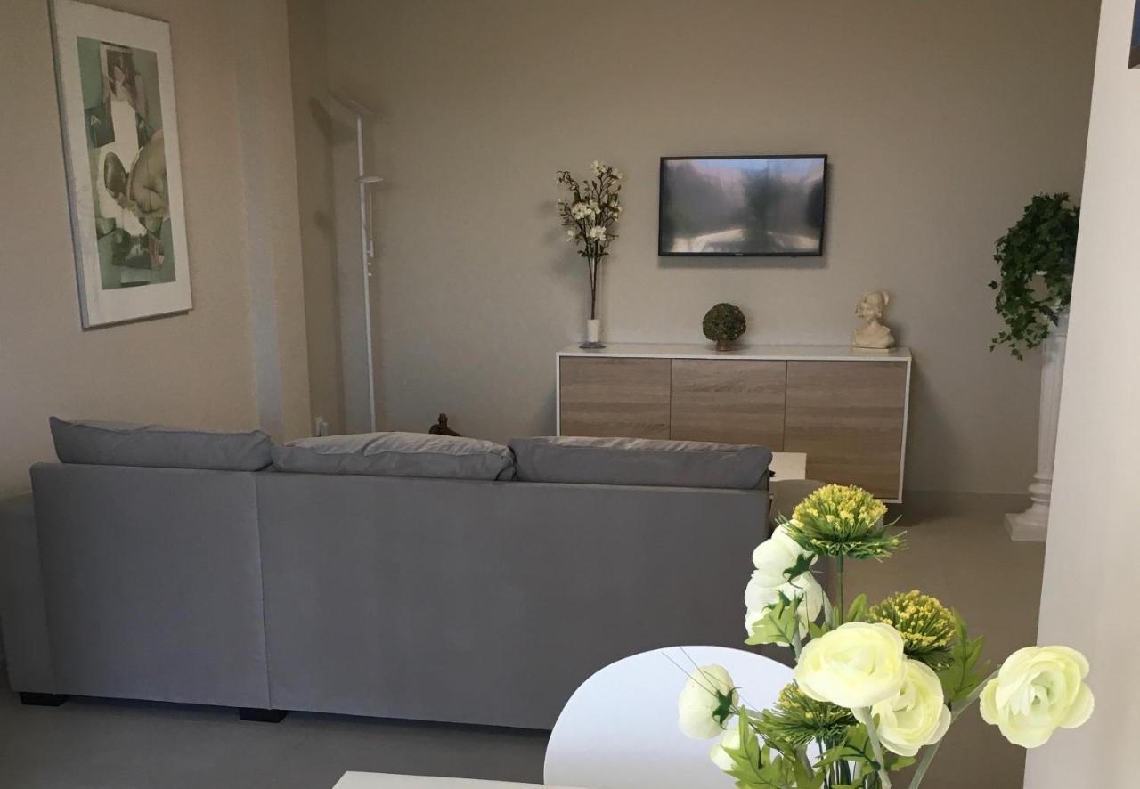 Very Beautiful Modern 2-Bed Apartment In 자베아 외부 사진