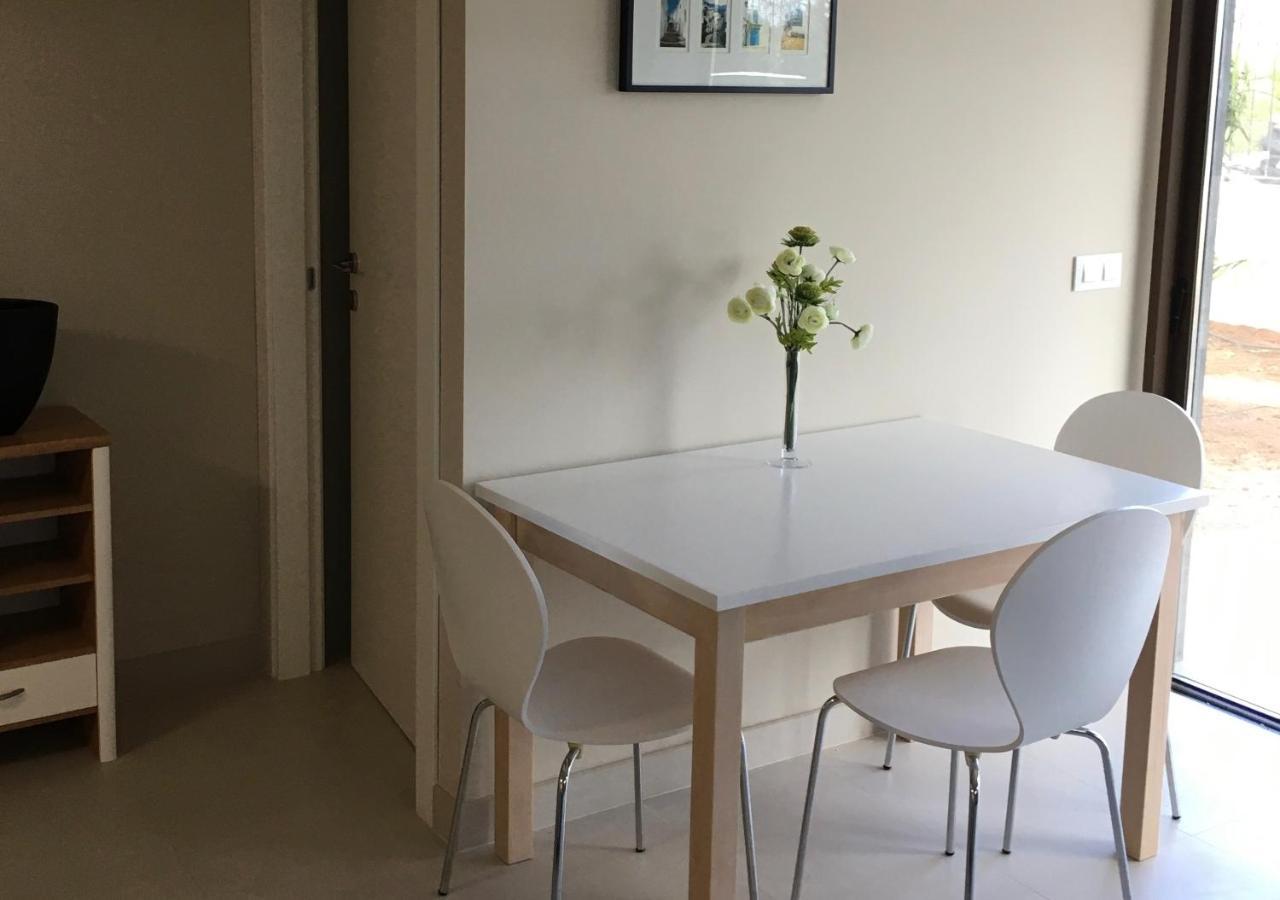 Very Beautiful Modern 2-Bed Apartment In 자베아 외부 사진
